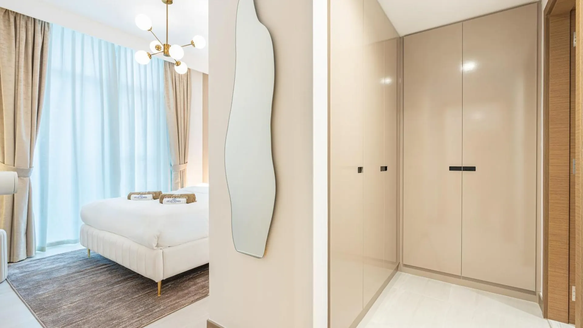Gorgeous Central Home By Missoni With Canal Views Dubai Apartment